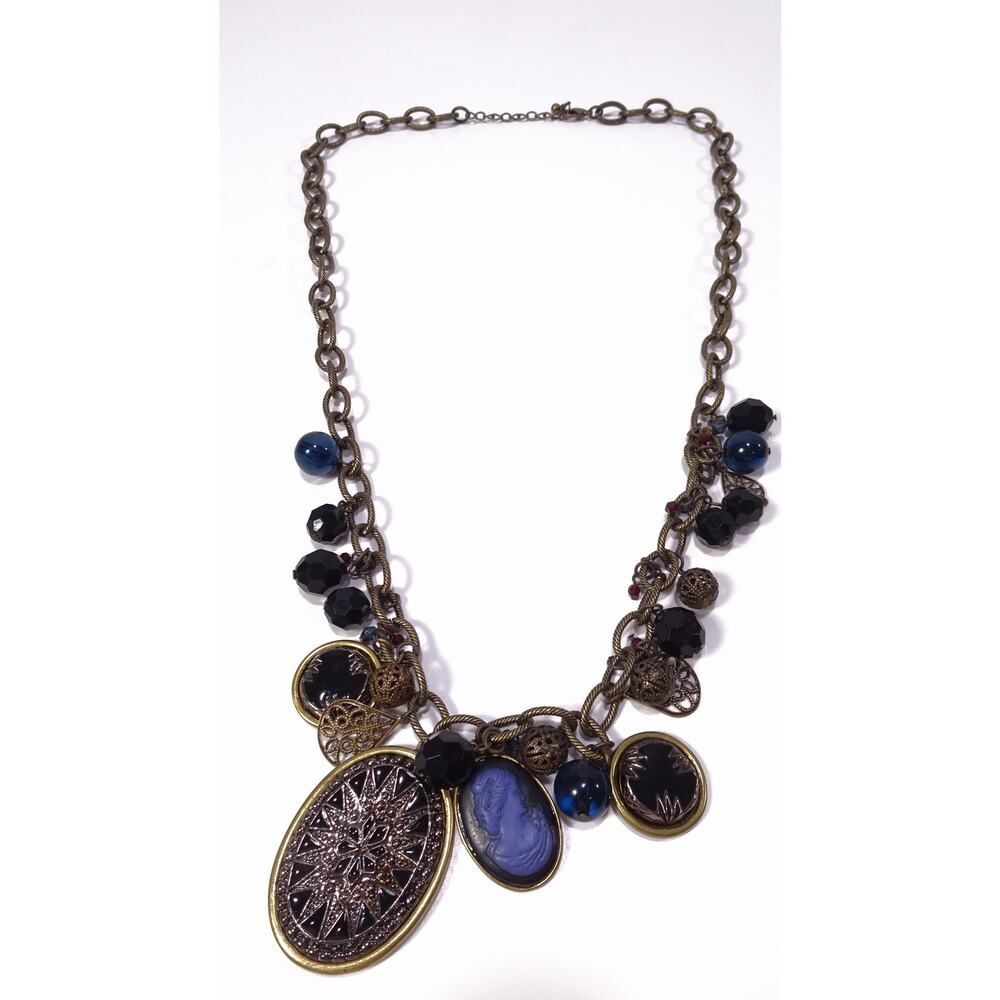 Designer Women's Antique Brass Charm Crystal Cameo Necklace NWOT 200